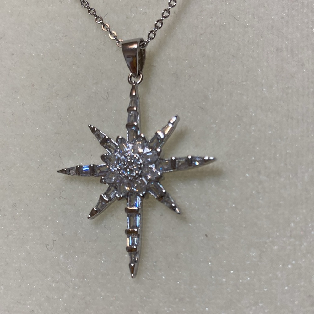 RADIANCE BY ABSOLUTE STERLING SILVER SIMULATED DIAMOND STAR PENDANT WITH CHAIN